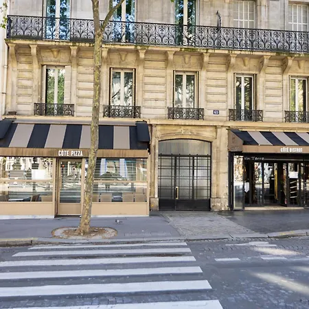Lovely In Upscale 8th With Netflix Paris